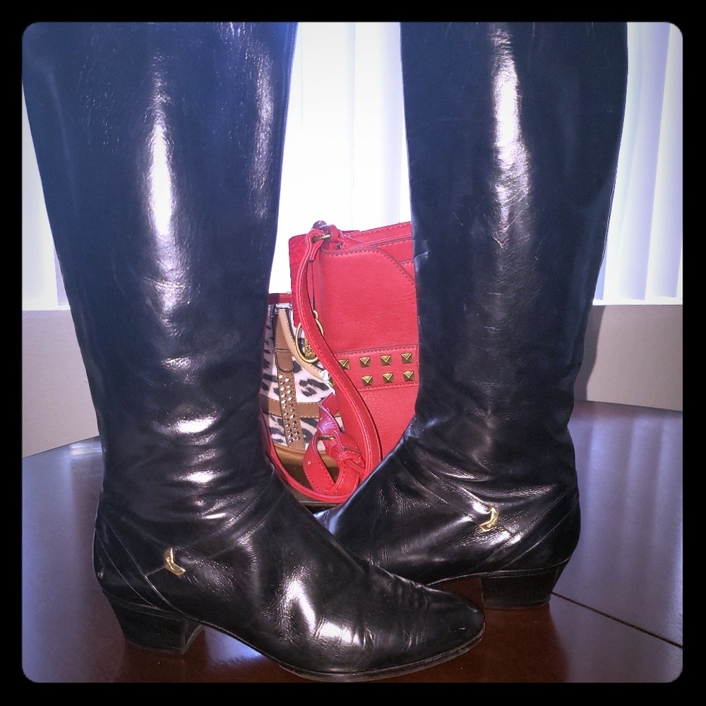 Salvatore Ferragamo classic Black Leather Boots